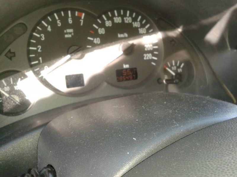 Vende-se Opel com Mudanças Automáticas