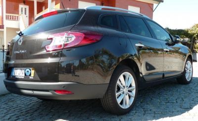 Renault Megane Break Dinamique S 24.600,00 euros