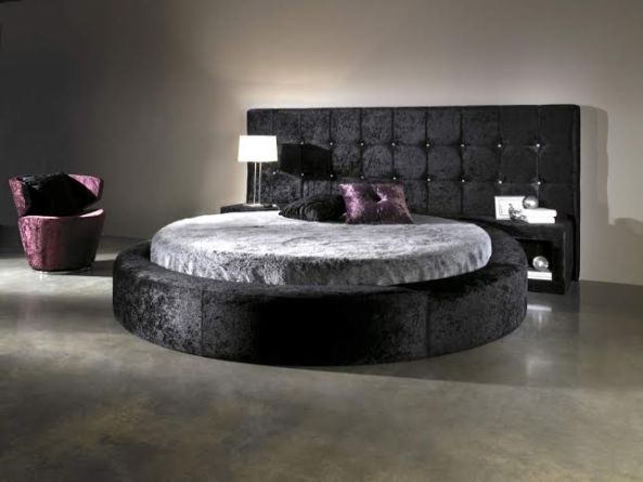 Cama Redonda + cabeceira c/mesinhas