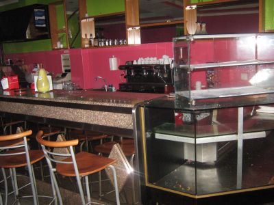 Dá-se á exploração Café - 500,00€ p/ mês