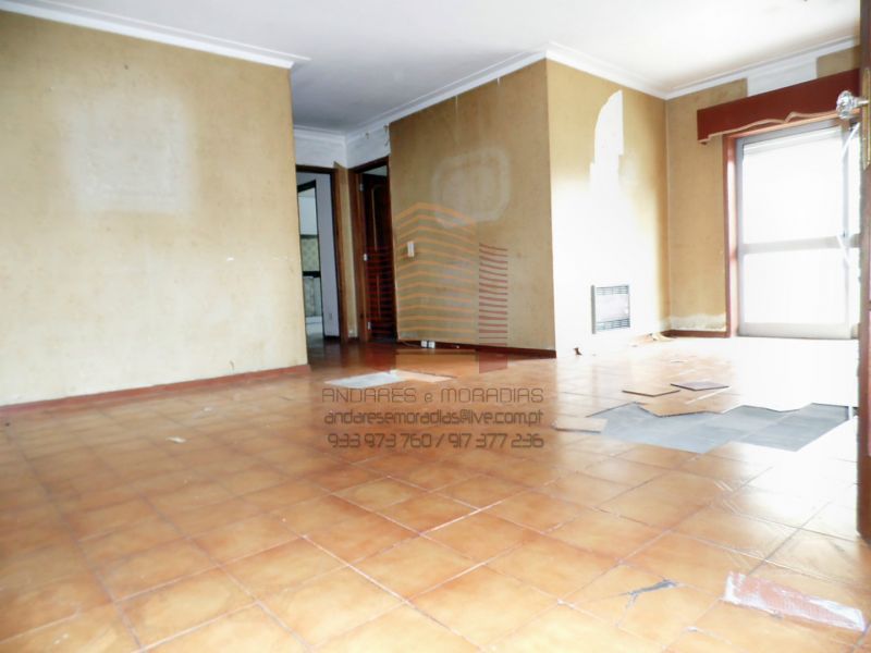 [1291F] T3 no Candal – VL8 – negociável – 100% financiada - oferta 4000€