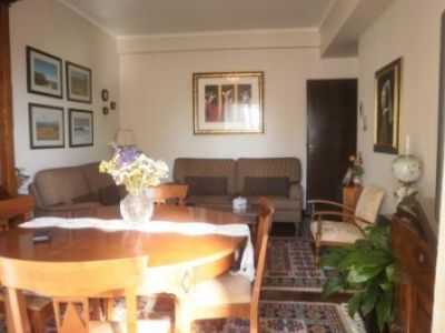 T2 nas Torres do Restelo - Lisboa