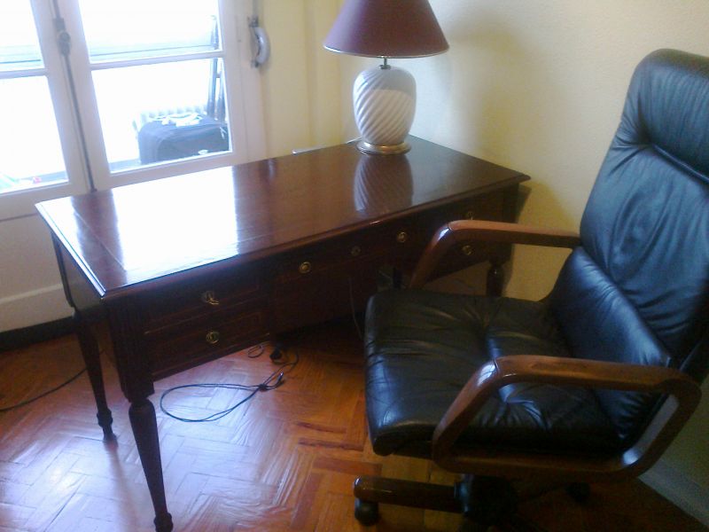 Venda de secretária em casquinha