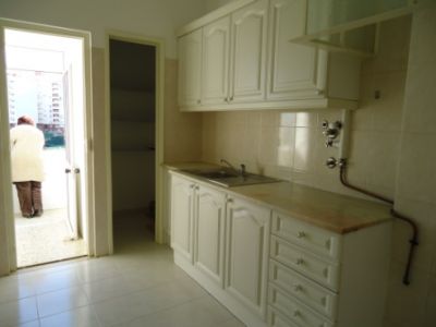 APARTAMENTO T3 REMODELADO EM PORTIMÃO/REF: T3 - 1281