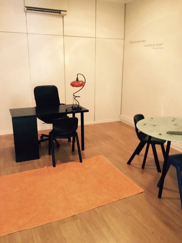 Espaços Coworking e Aluguer gabinetes e salas de formação