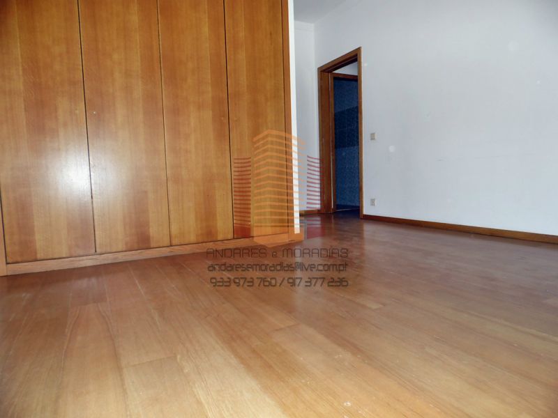 [6779] Bom T2 c/ terraço e garagem – 100% Financiado – Retoma de banco