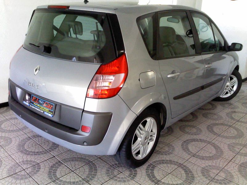 Renault Scénic II Luxe Privilége 1.9 DCI 120 CV