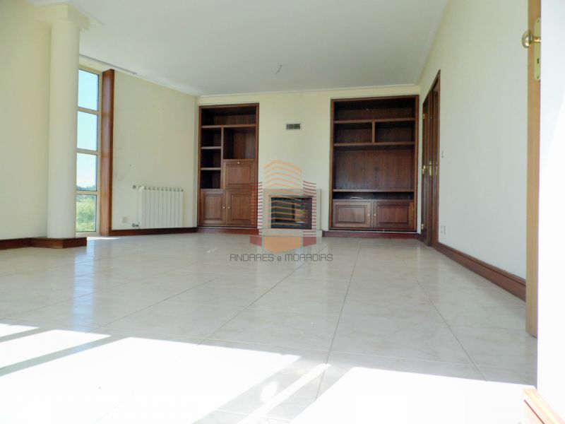 [6865] T2 boas áreas, garagem, 100% Financiado