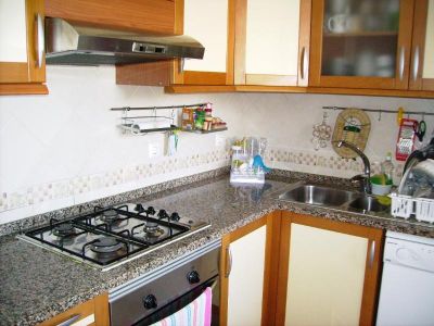 ALUGA SE T2 250€ SEMANA 