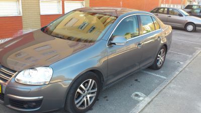 VENDE-SE JETTA 1.9 TDi BlueMotion 2008