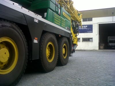 Mudanças / removal / transport / courrier services / storage