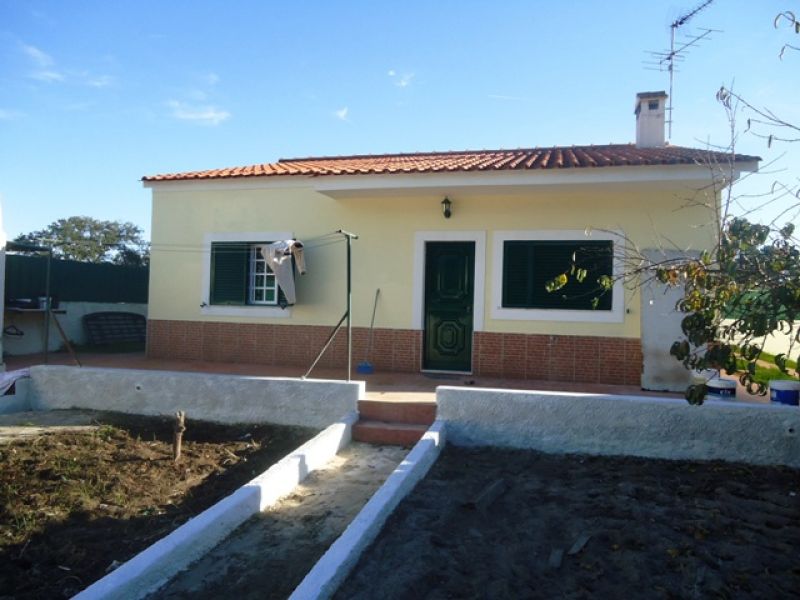 AZEITAO, Moradia 3ass em lote 360m2