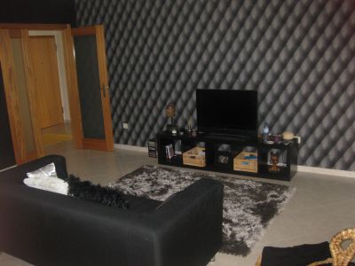 Arrenda-se T2 semi- novo 