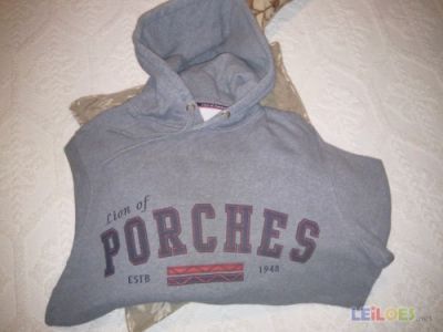 Polo Desportivo Lion Of Porches Com Capuz