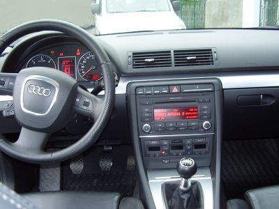 Audi A4 Avant 2.0 Tdi S-line
