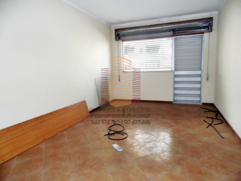 [1240F] T3 barato em vila D’este