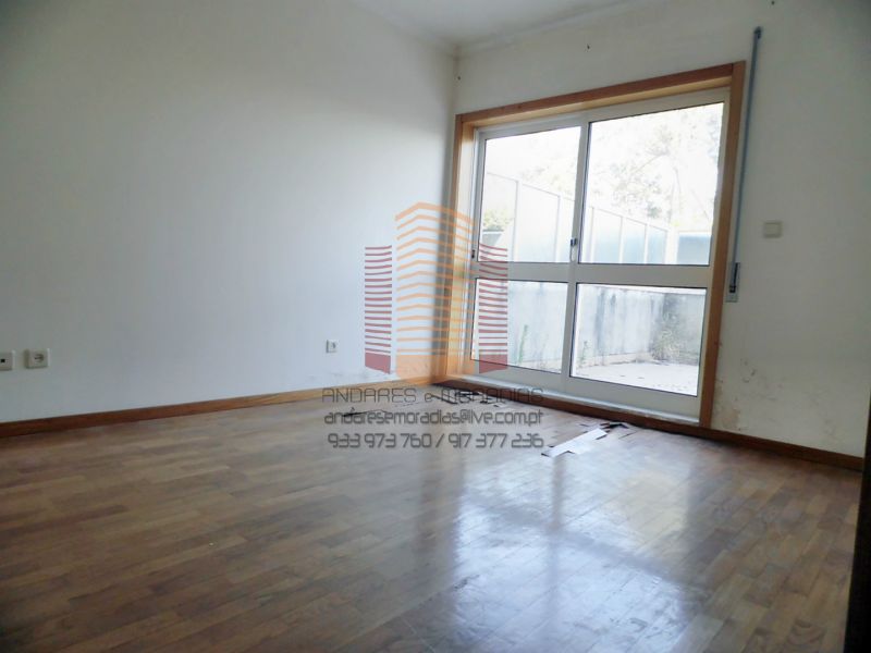 [1242F] T1 c/ grande terraço e garagem – 100% financiado