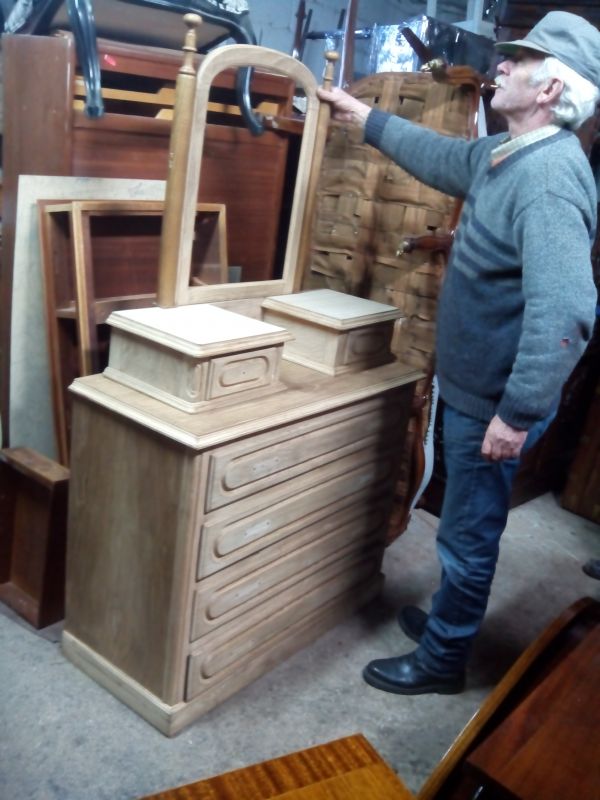 Restauros de moveis qualidade e perfeiçao