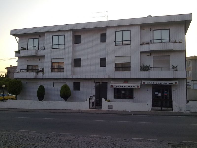 Vendo t 2+1 tipo andar moradia em nogueira -maia