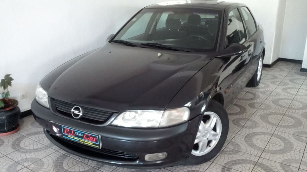 Opel Vectra B CD 1.7 TD 82 CV