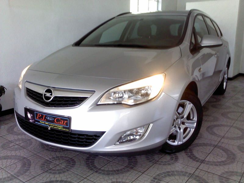 Opel Astra J Tourer Edition 1.7 CDTI 110 CV