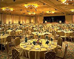 Garçom, recepcionista, necessárias para viver e trabalhar nos EUA com urgência