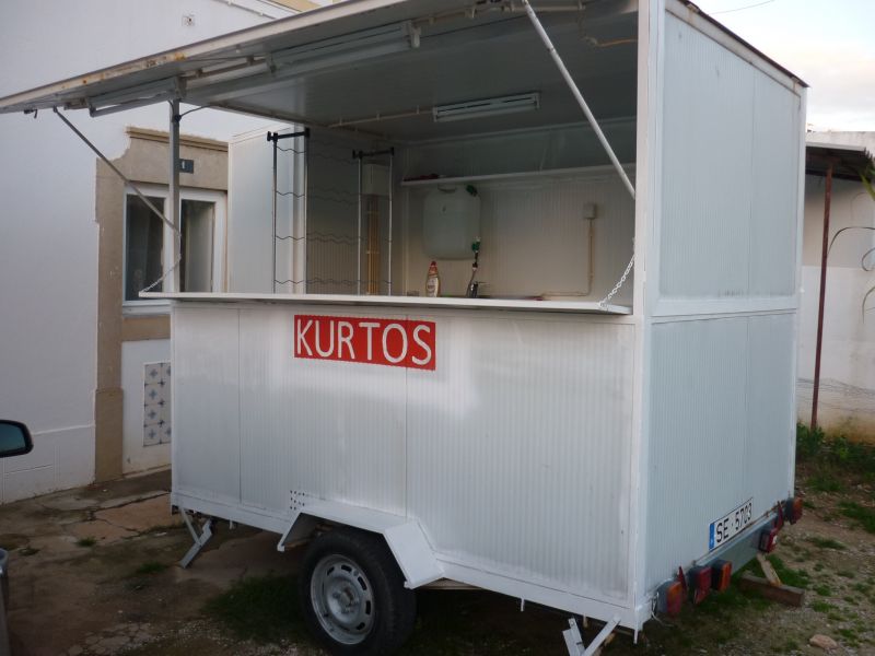 Reboque de venda ambulante