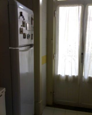 Quarto à PRAÇA de ESPANHA (metro)