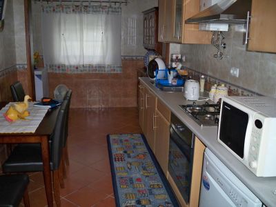 Moradia 3 ass. c/quintal em Vendas Novas