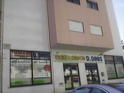 Alugo quarto a raparigas centro de Leiria