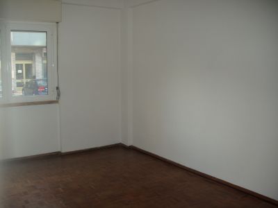 Apartamento T1 Damaia Baixo / Bairro Santa Cruz Benfica