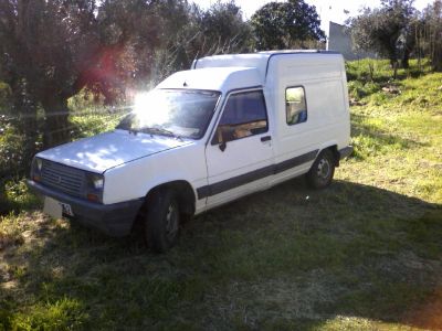 Vendo Renault Express 1.6d  (preço muito bom)