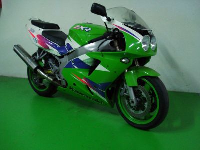 Kawasaki ZXR 750