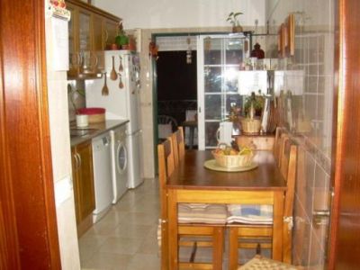 VENDO APARTAMENTO T3 EM LOULÉ
