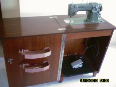 Maquina Costura  Caseira