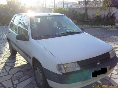 VENDO Citroên Saxo 1100 i a Gasolina de 1999 em bom estado !!!