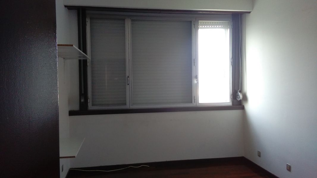 T Dois com garagem - Porto