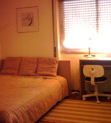 Quarto independente solteiro , 199 c/ despesas