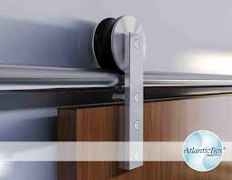 Porta acústica em madeira para isolar ruídos dentro do ambiente. RJ