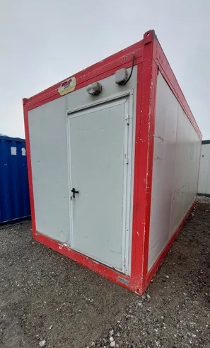  container em bom estado