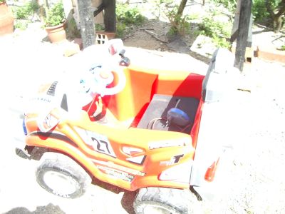 Carro eléctrico para criança