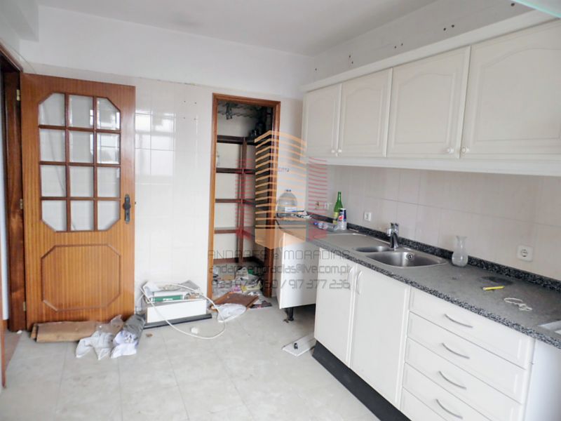 [1304F] T3 próximo do metro – 100% Financiado