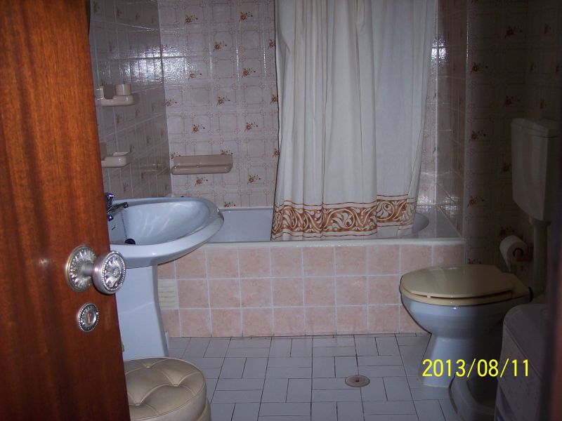 Vende t3 800 metros da praia oura albufeira