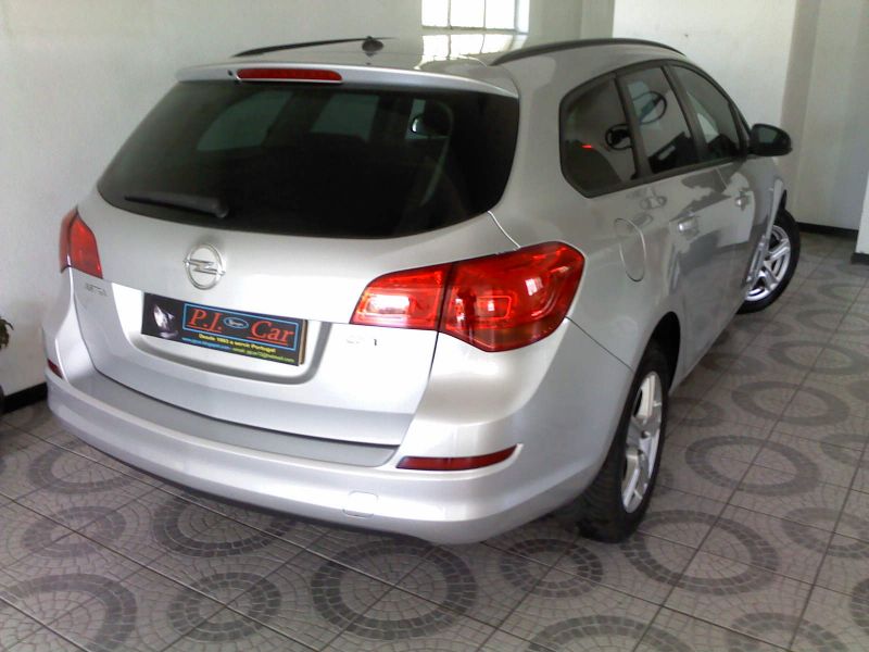 Opel Astra J Tourer Edition 1.7 CDTI 110 CV