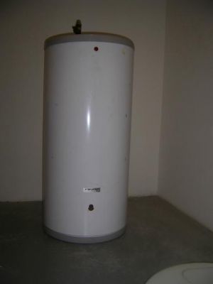 Cilindros e Termoacumuladores - 910031010