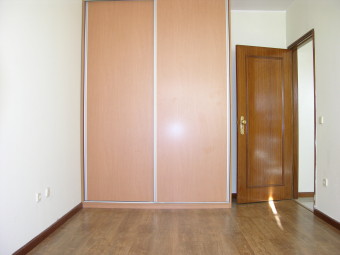 AR - 11 Apartamento T 1 k  ao Maia Shopping
