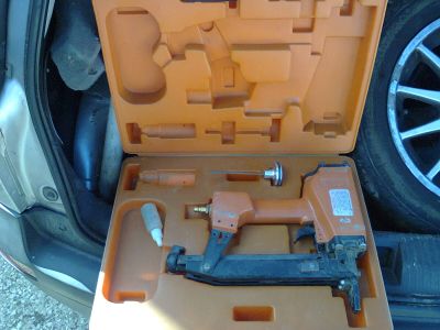 AIRY ASM-0645 PISTOLA DE AGRAFES A AR COMPRIMIDO PNEUMÁTICA 