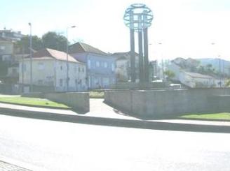 Armazém - 375m2 - 325€ 