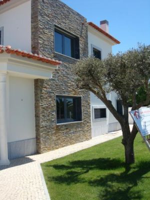 Efectuamos todo o tipo de Pinturas de Construção Civil