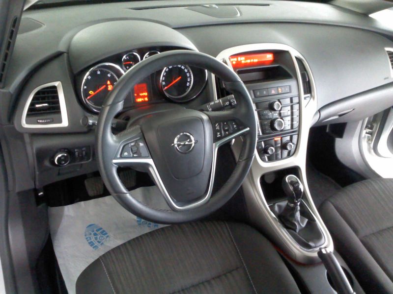 Opel Astra J Tourer Edition 1.7 CDTI 110 CV